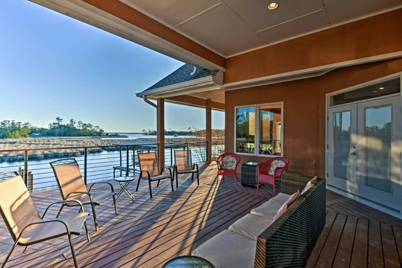 Gorgeous Ocean Springs Waterfront Home With Dock! 외부 사진